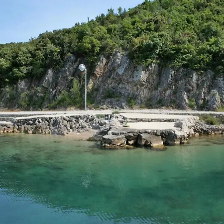 By The Sea Cove Vela Prapratna * Kuna Pelješka